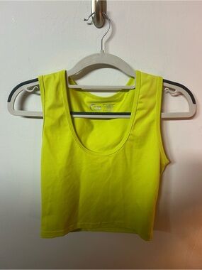 ⭐️5/$20 ZYIA Neon Yellow Crop Tank 🎽